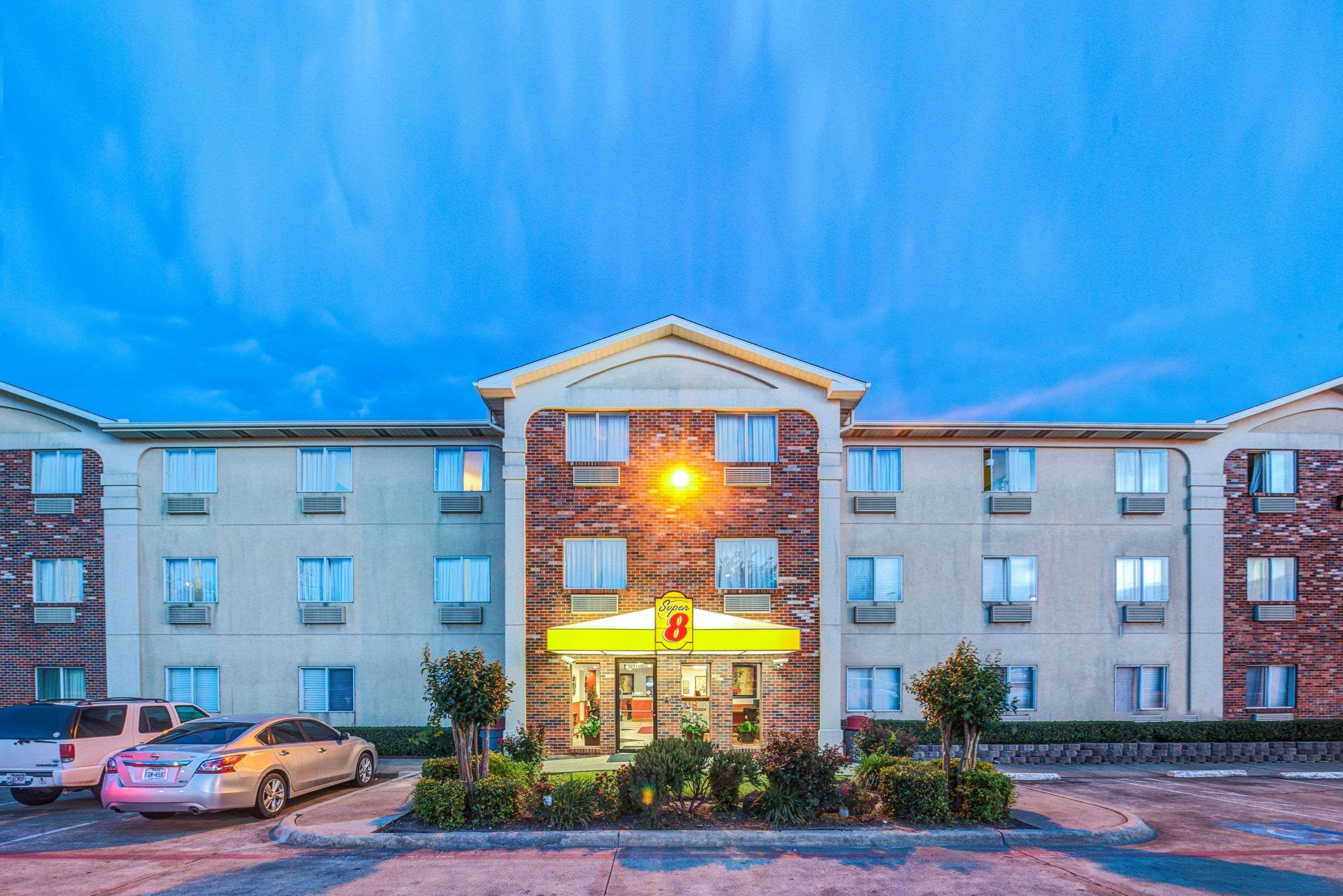 Super 8 By Wyndham Mckinney/Plano Area Extérieur photo